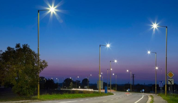 Top 5 Mẫu Đèn LED Chiếu Sáng Ngoài Trời Tiết Kiệm Điện Và Bền Bỉ Nhất 2025
