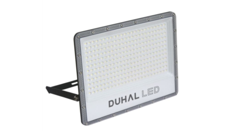 Đèn pha LED 300W chiếu sáng sân bóng, chống thấm